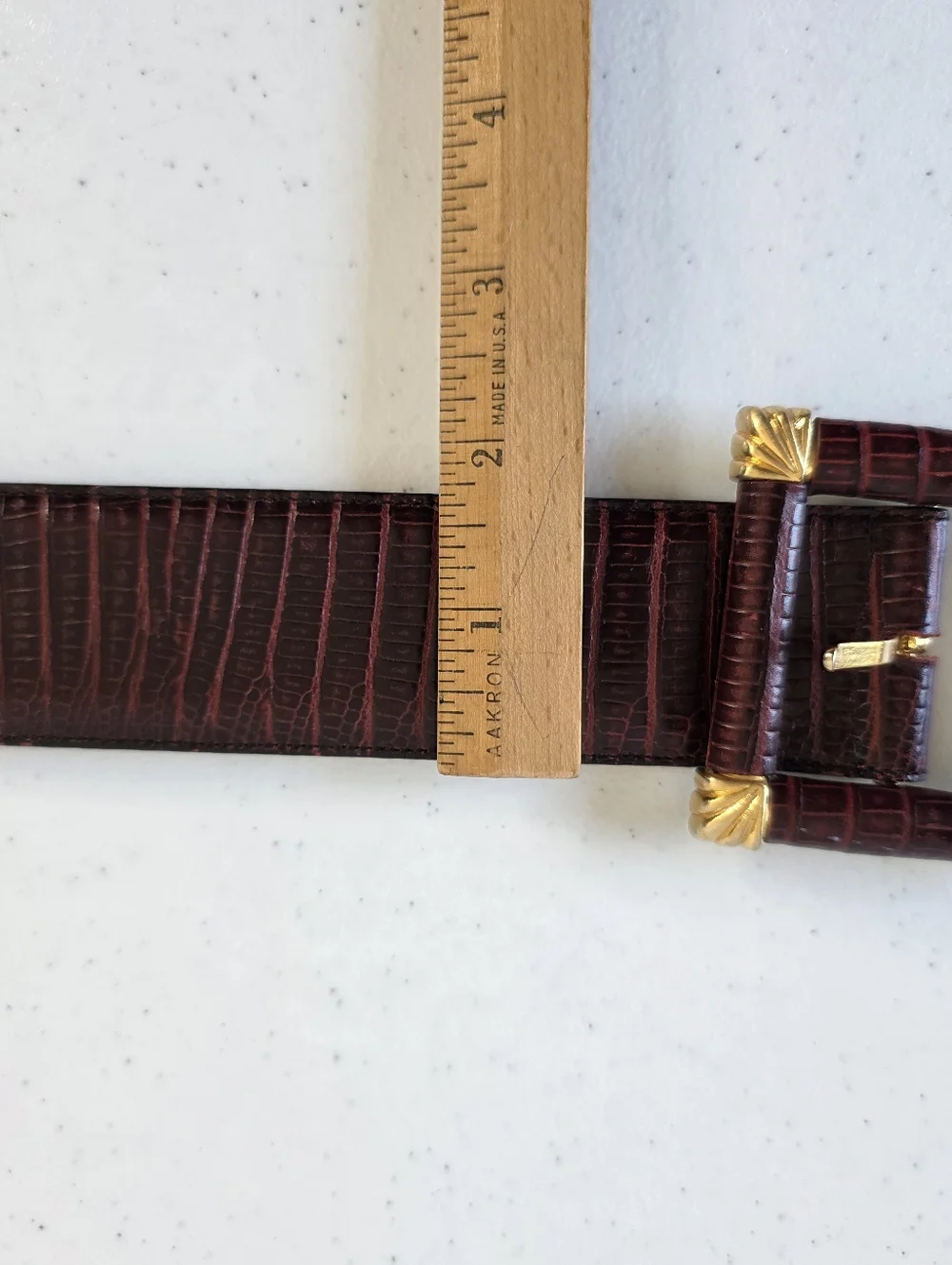 Brighton Burgundy Textured‎ Belt Size M Square Gold Accent Buckle Retro Chic